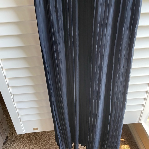 Frock and Frill sequin hand embellished dress - Picture 4 of 8